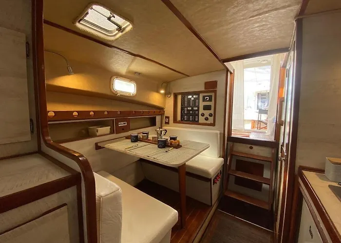 Boat Experience 船屋 科拉雷侯