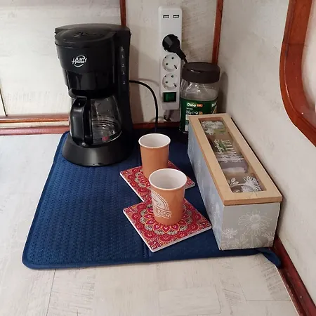 Boat Experience بوتيل كوراليهو