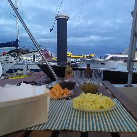 Boat Experience بوتيل كوراليهو